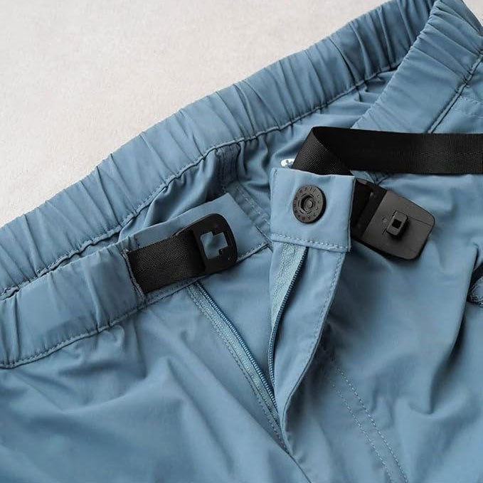 ストレッチ性を重視した軽い履き心地！アクティビティ ライト パンツ